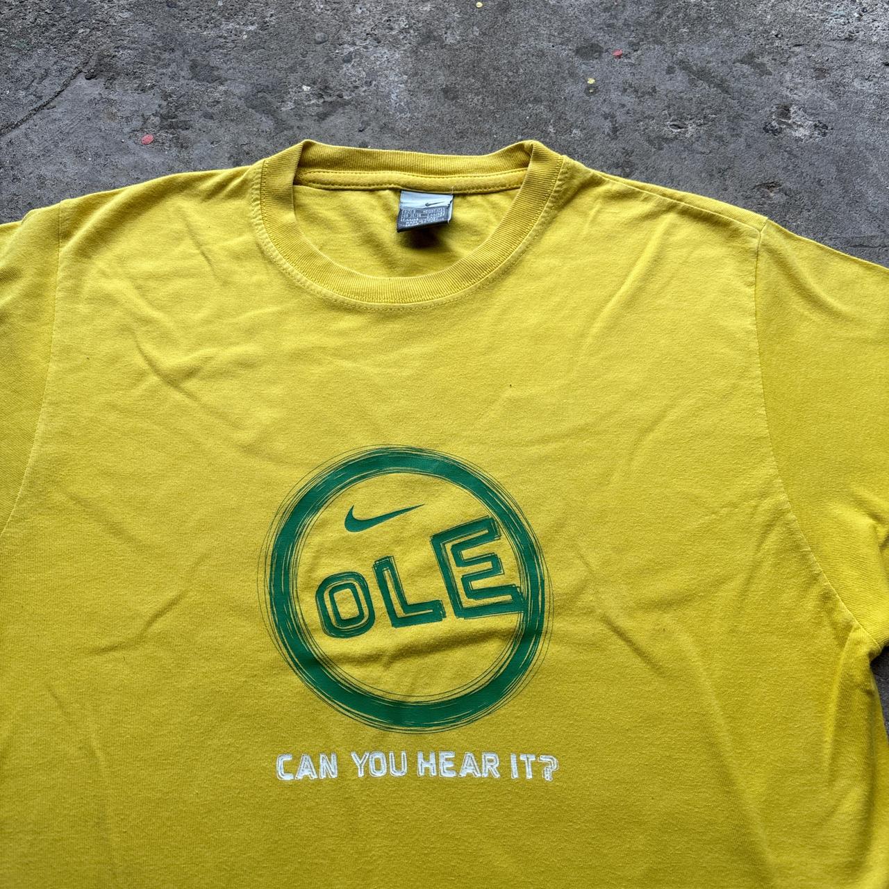 00s Yellow Nike football graphic tee