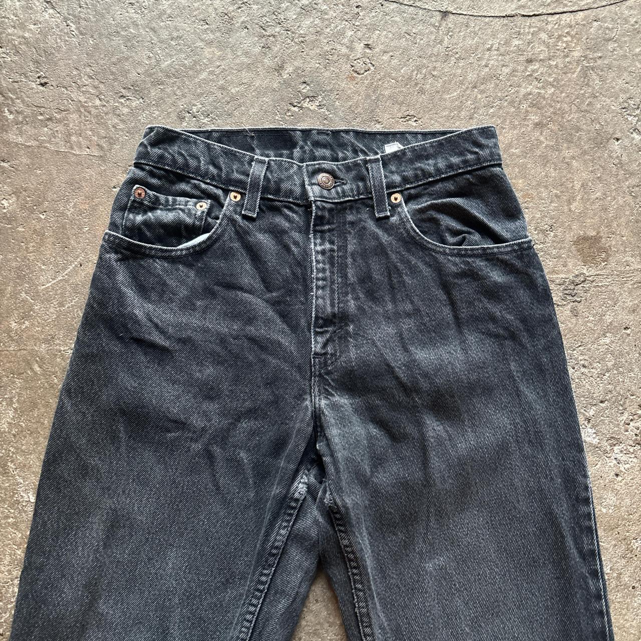Vintage Black Levi’s Mom Jeans - W26