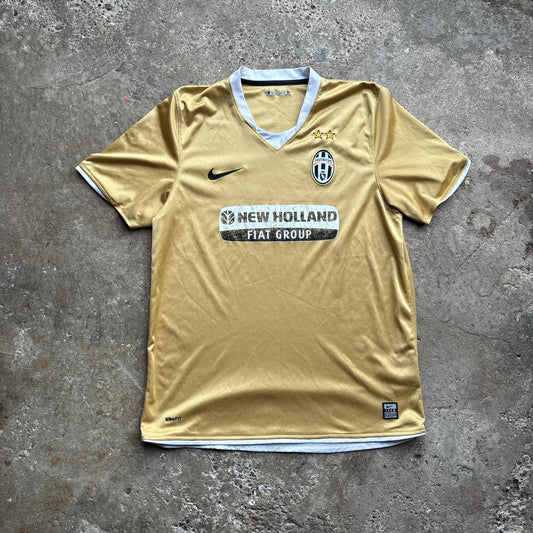 Incredible Gold Juventus 2008/09 Nike Away Shirt