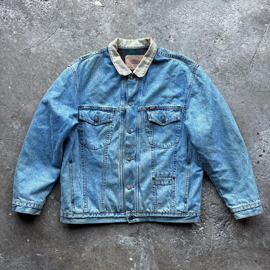 90s Easy Blue Denim Trucker jacket with flannel