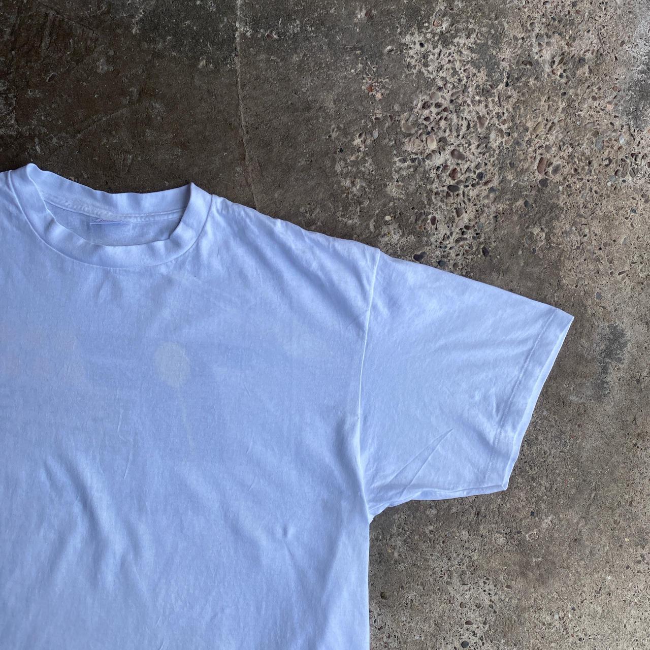 White Graphic Back Print T-Shirt - 2XL