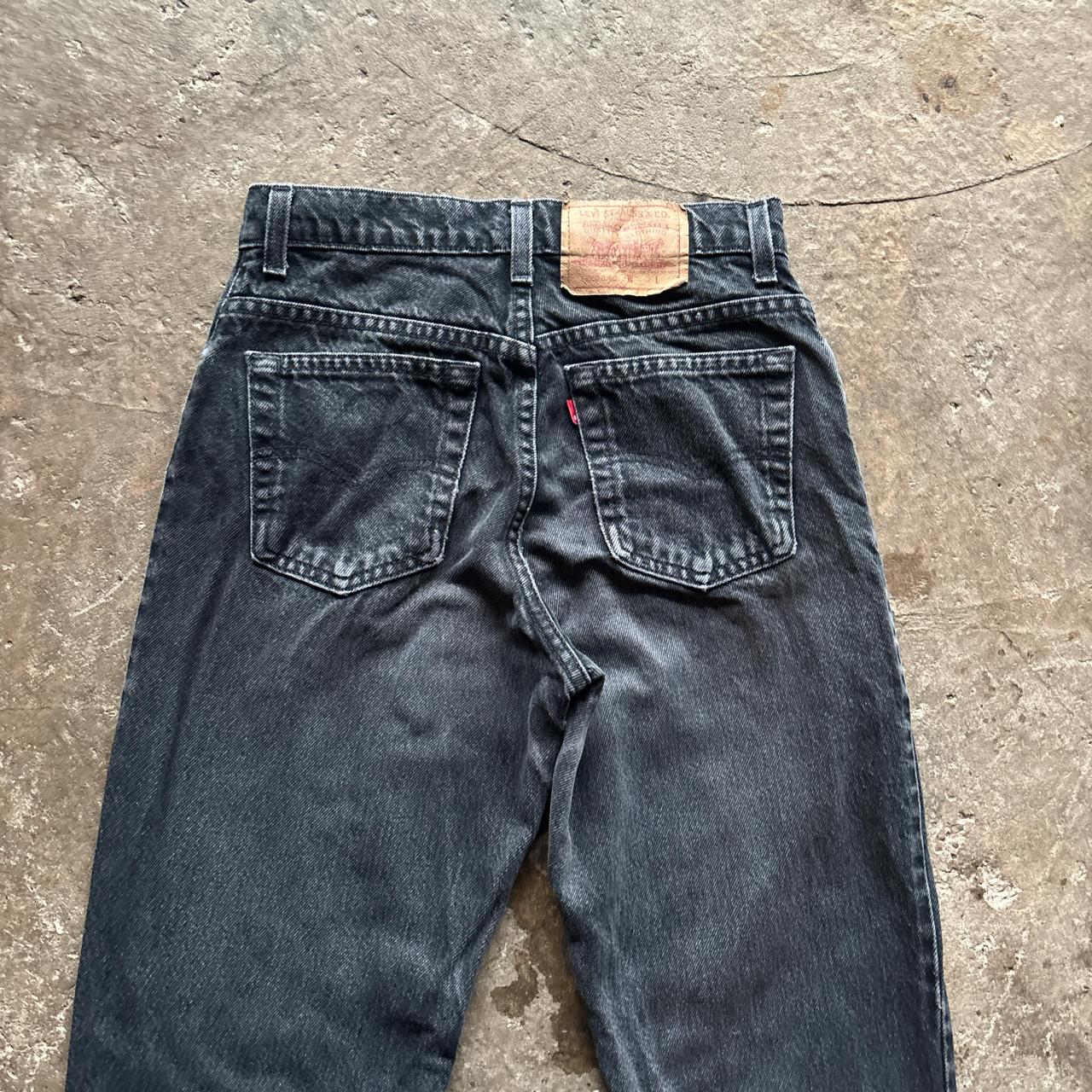 Vintage Black Levi’s Mom Jeans - W26