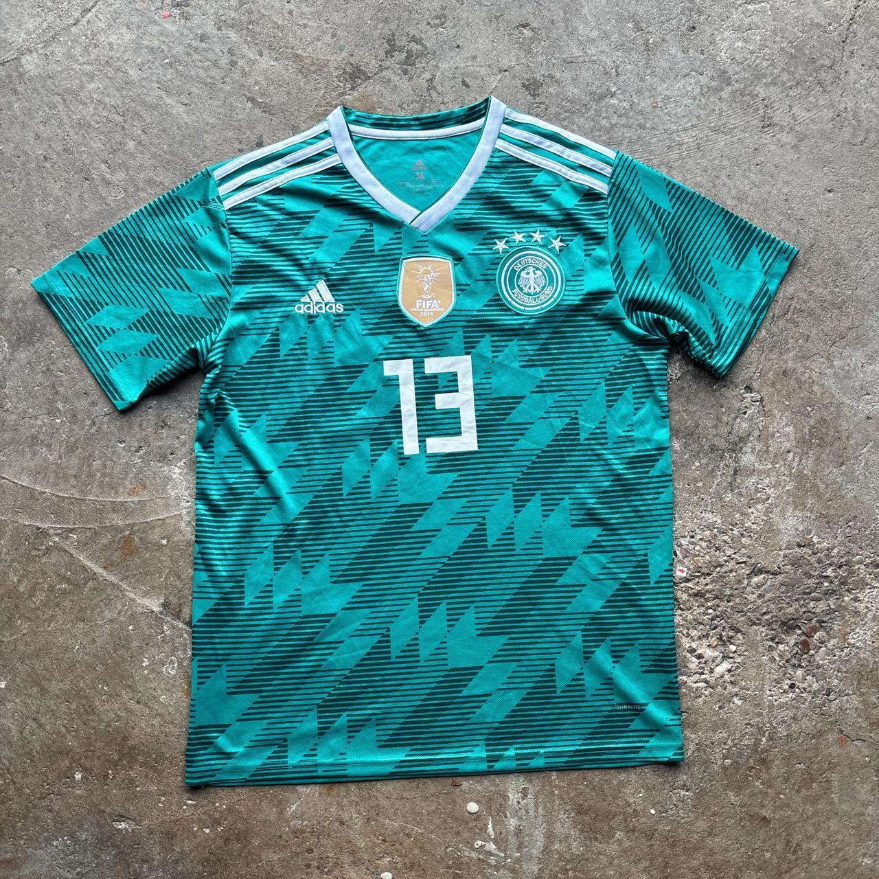 GERMANY 2018 WORLD CUP MULLER AWAY KIT (L)