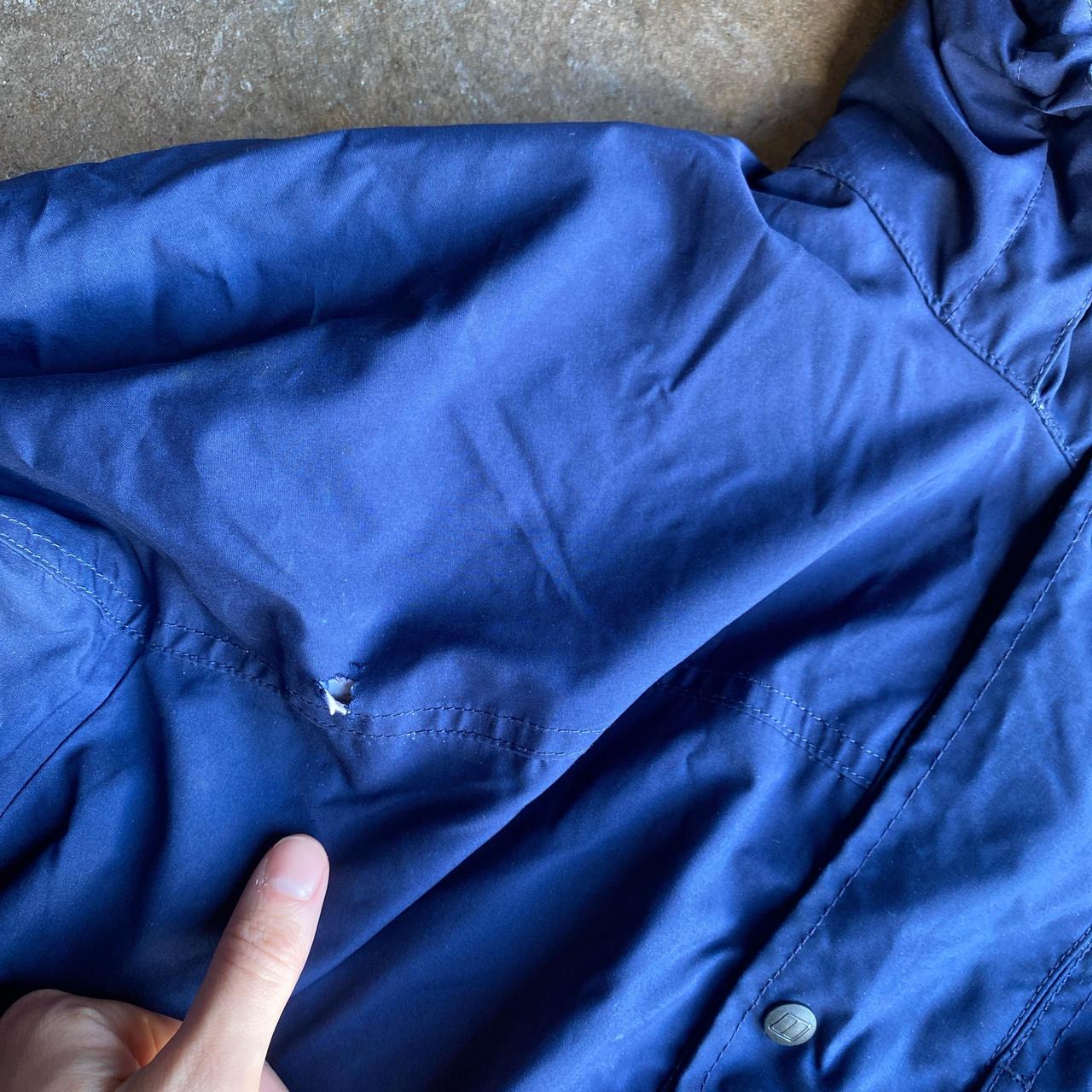 Navy Berghaus Hooded Rain Jacket- XL
