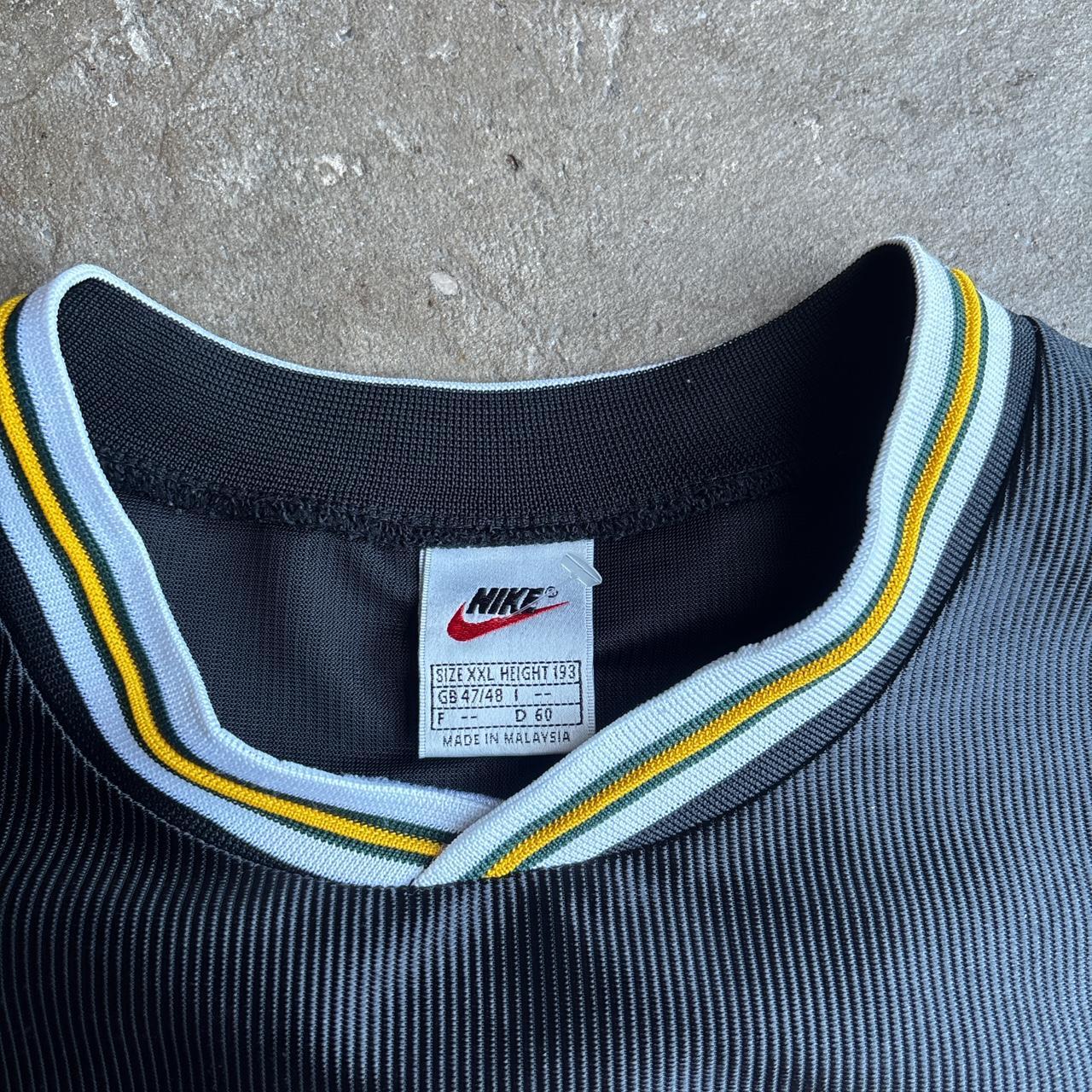 Vintage 90's Nike Basketball activewear top