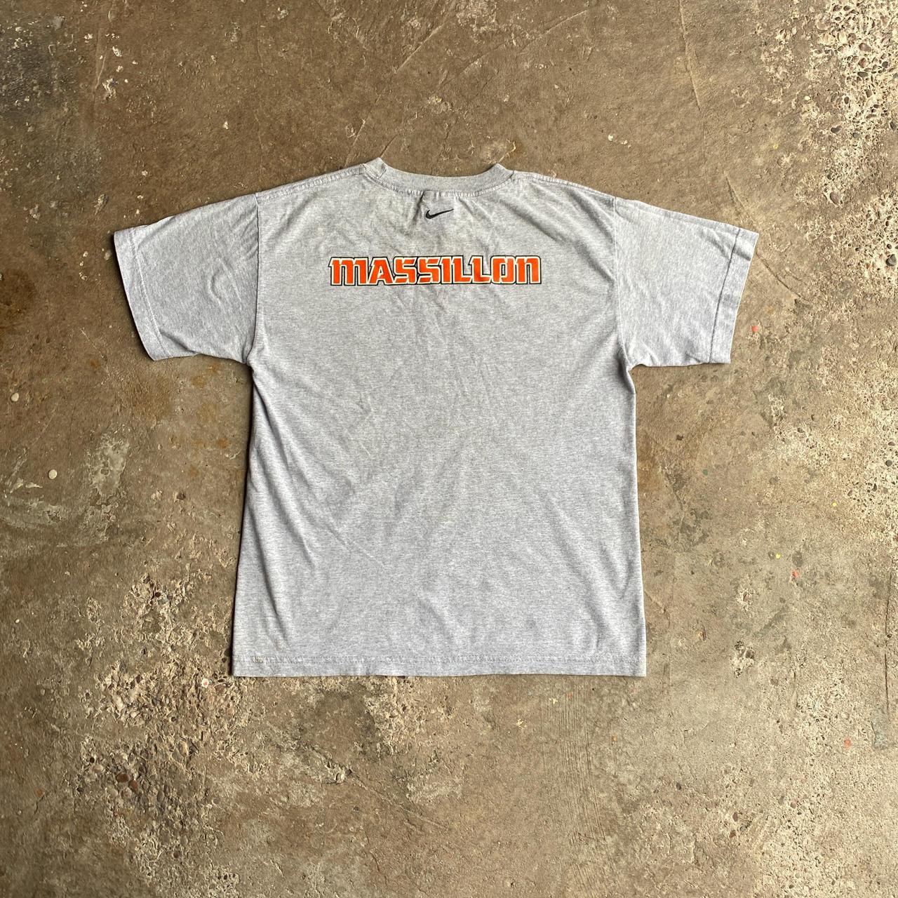 Vintage Grey Nike Graphic Baseball T-Shirt - XL (women’s)