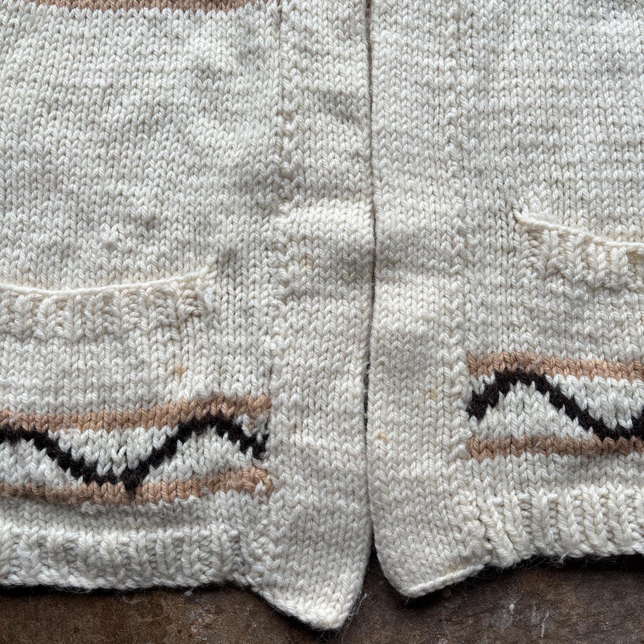 Cream 100% wool hand knit cardigan