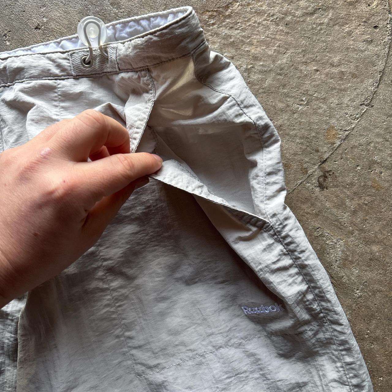 Cream Reebok 3/4 length shorts - Size 14