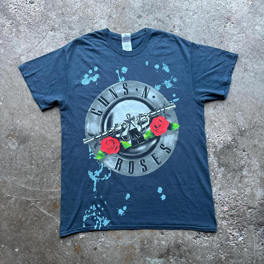 Blue Guns & Roses graphic tee