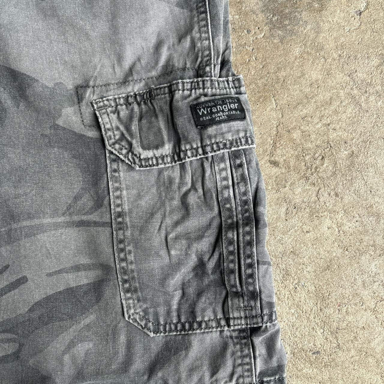 Wrangler Grey Camo Cargo Shorts w/ Relaxed Fit