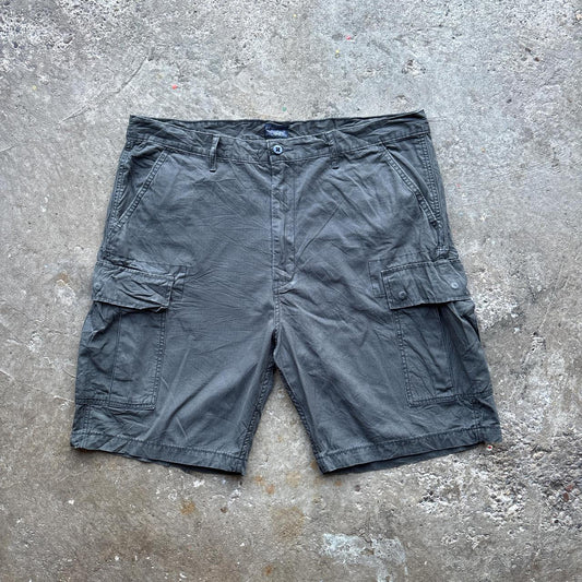 Grey Levi’s cargo shorts