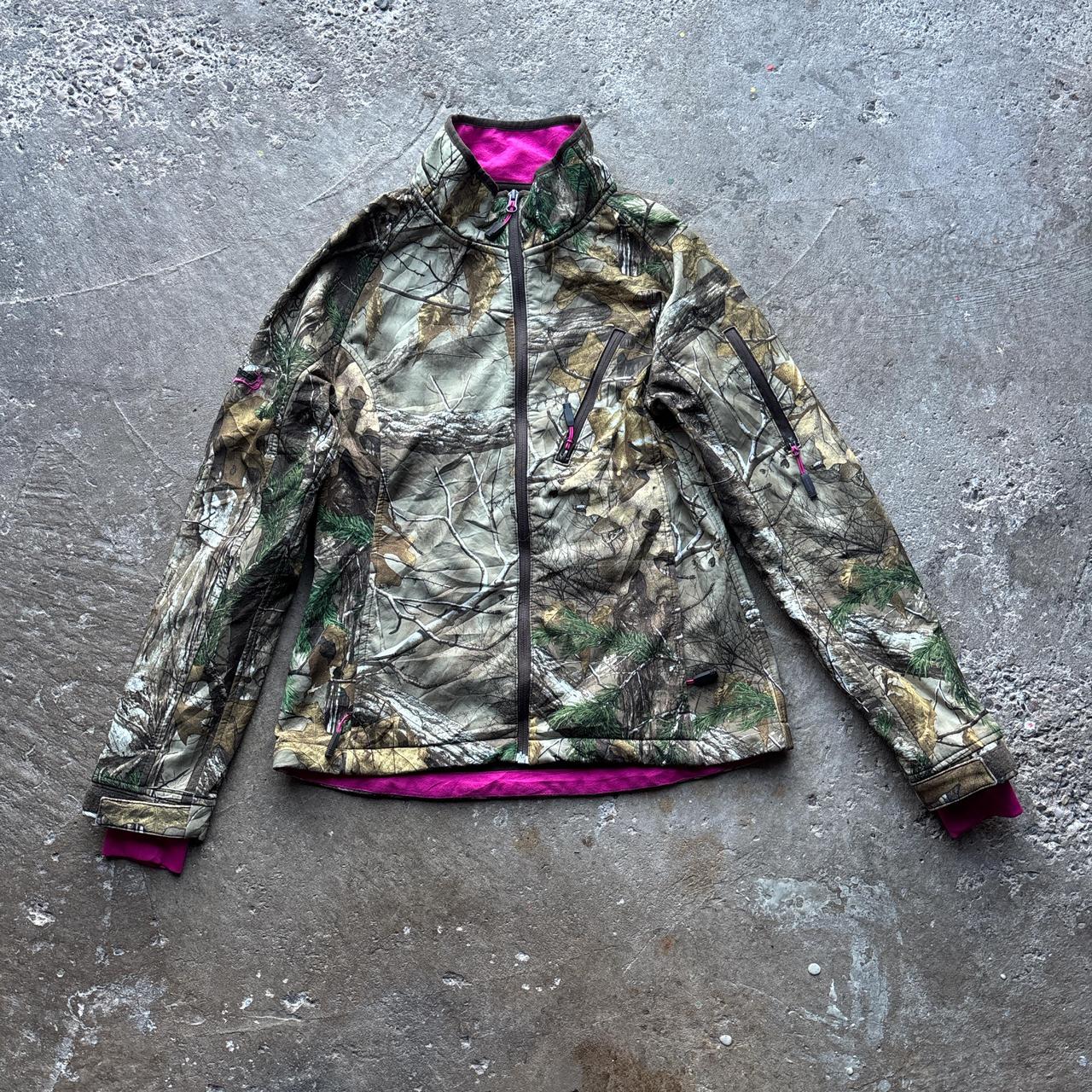 Realtree active jacket with pink detail - M