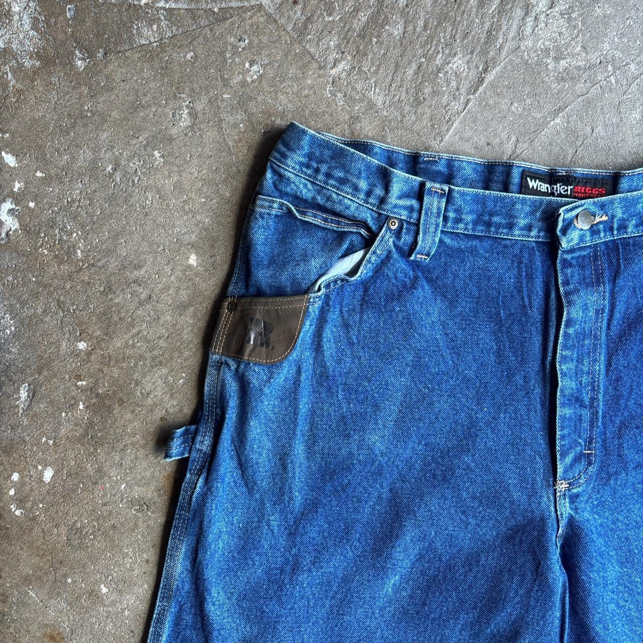 Blue Denim Wrangler ‘Riggs Workwear’ Cut Carpenter Jean Shorts