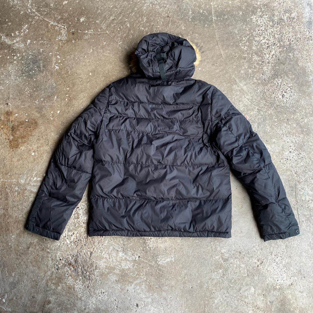 Black Levi’s Hooded Puffer Jacket - M