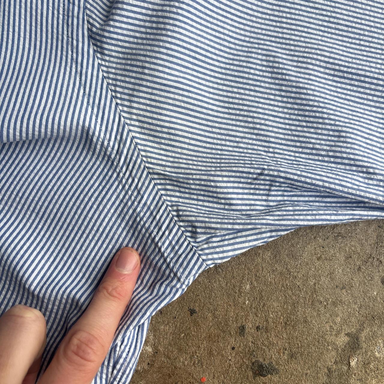 Blue & White Striped Ralph Lauren Sear Sucker Oxford Shirt - L