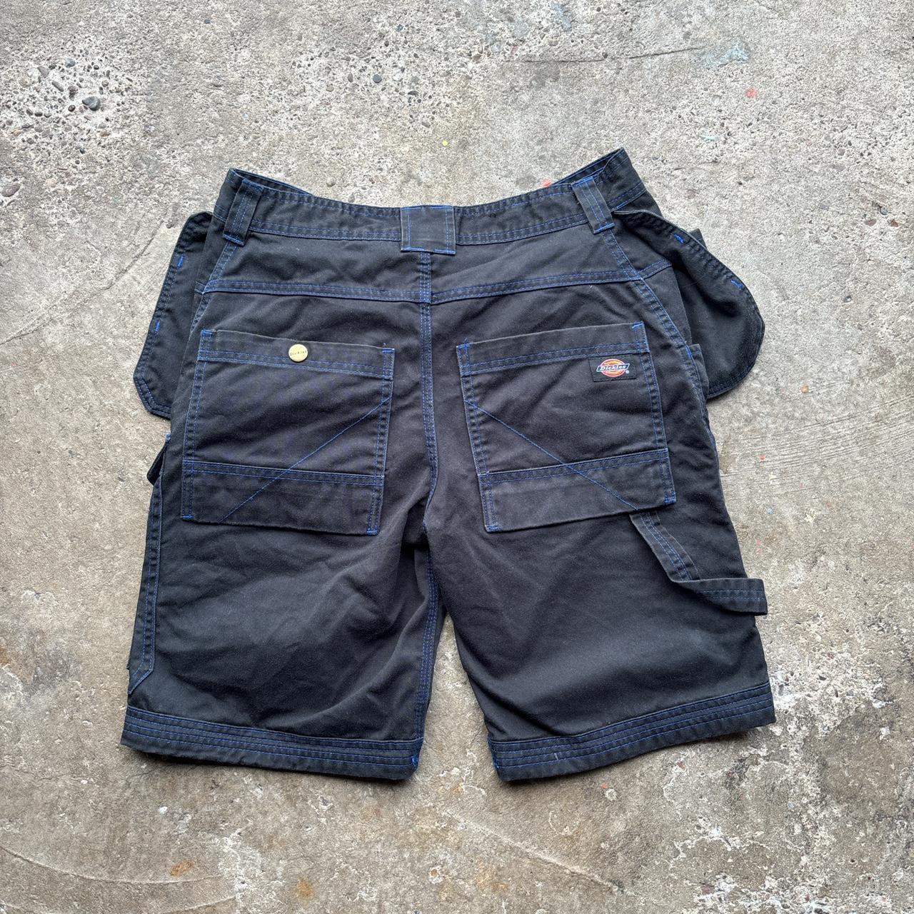 Black Dickies shorts