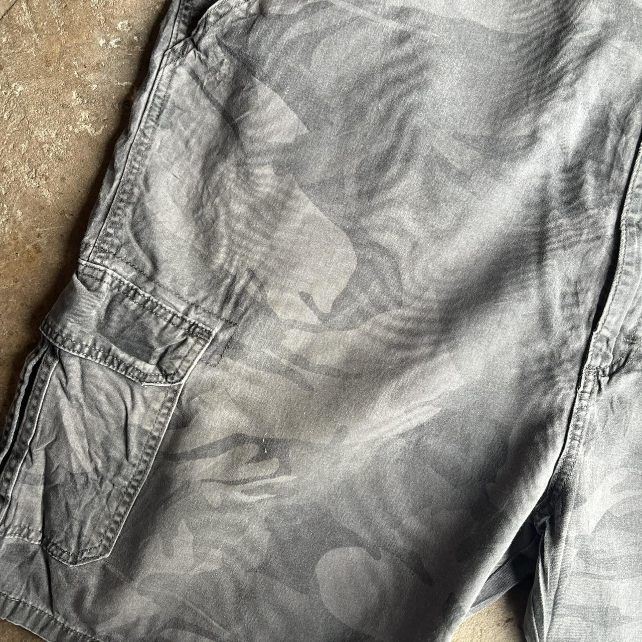 Wrangler Grey Camo Cargo Shorts w/ Relaxed Fit