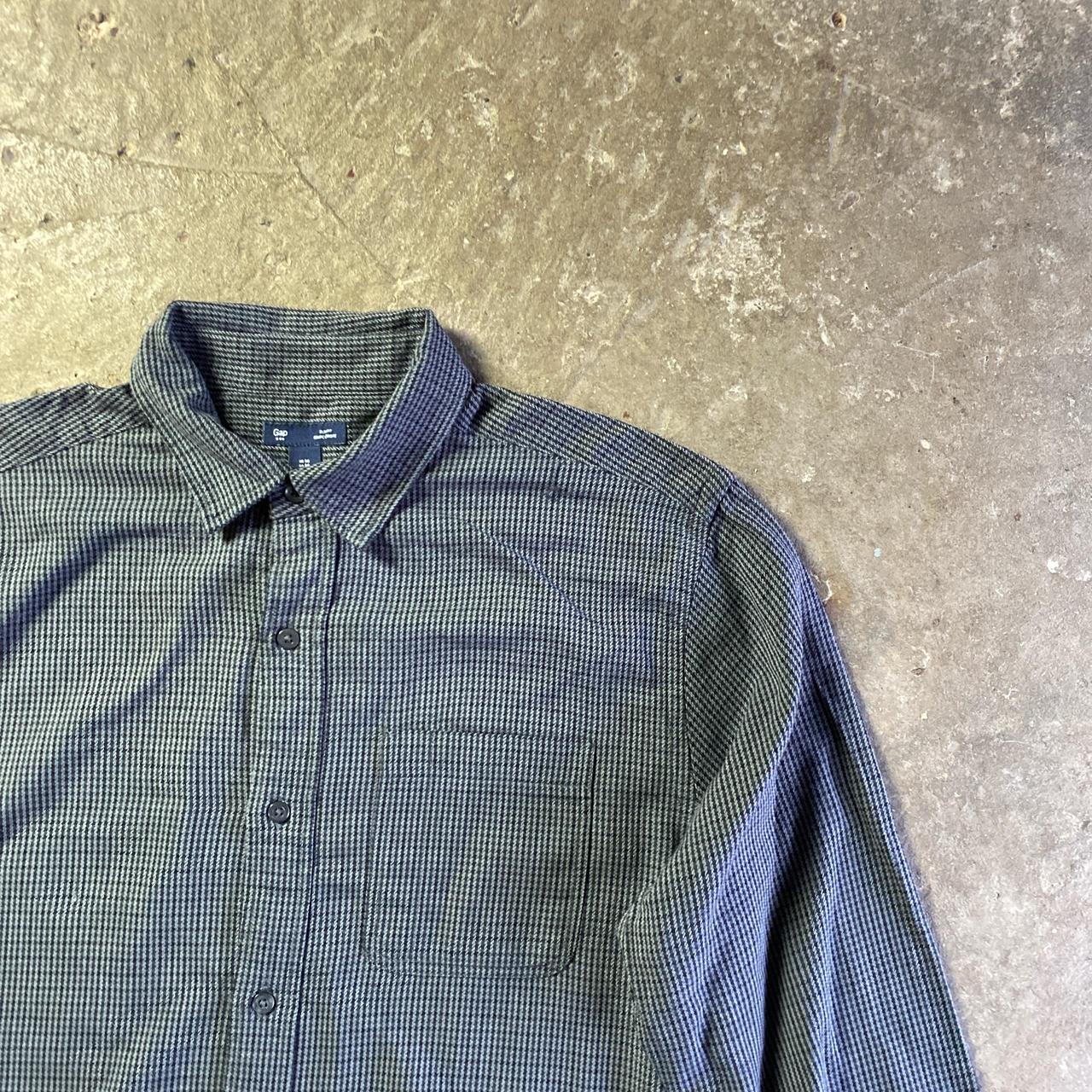 Grey Check Button Up Gap Long Sleeve Shirt - M