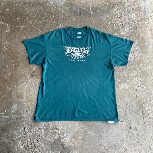 Green Graphic Philadelphia Eagles NFL T-Shirt  - XL