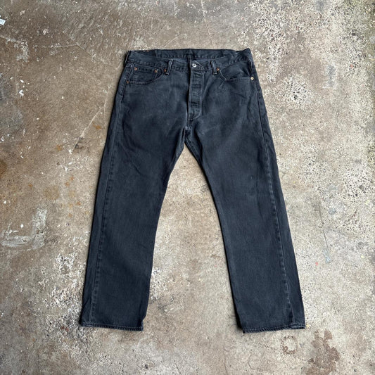 Dark Denim 501 Levi’s Jeans