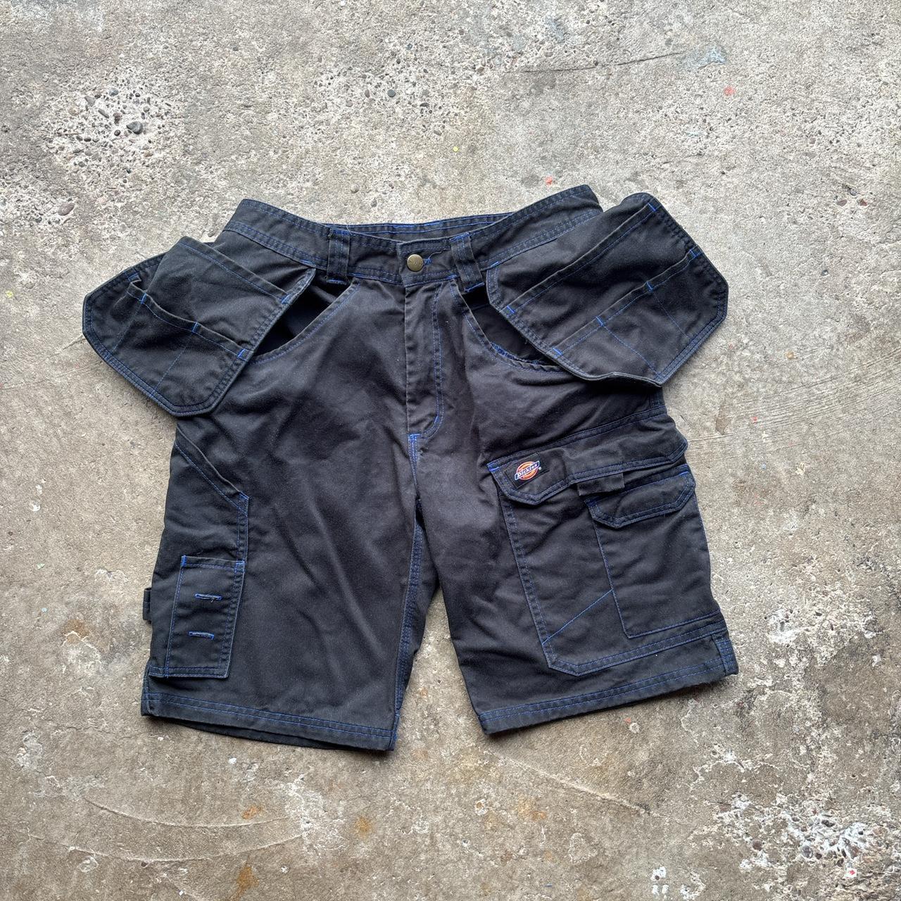 Black Dickies shorts
