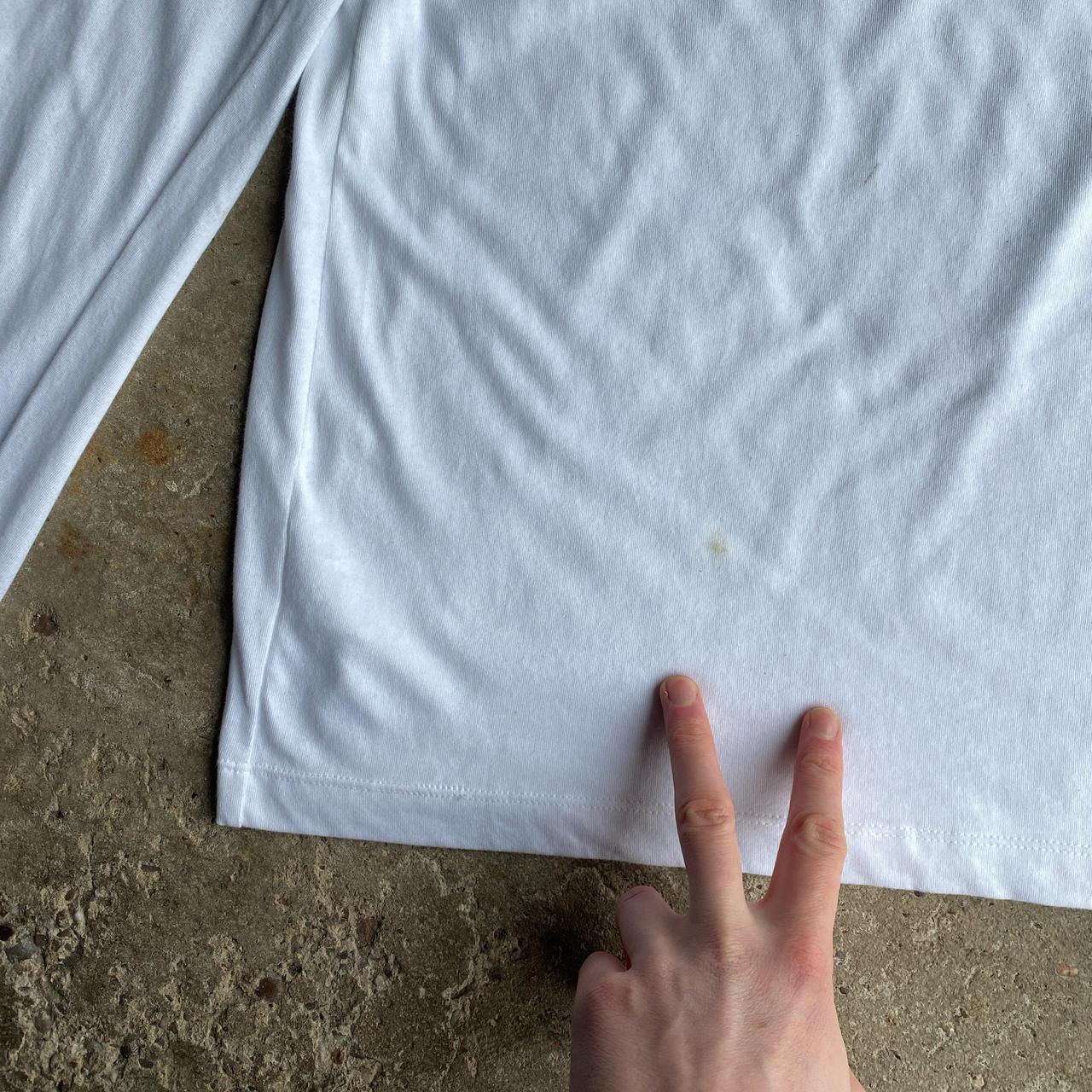 White Nike Long Sleeve Graphic T-Shirt - S