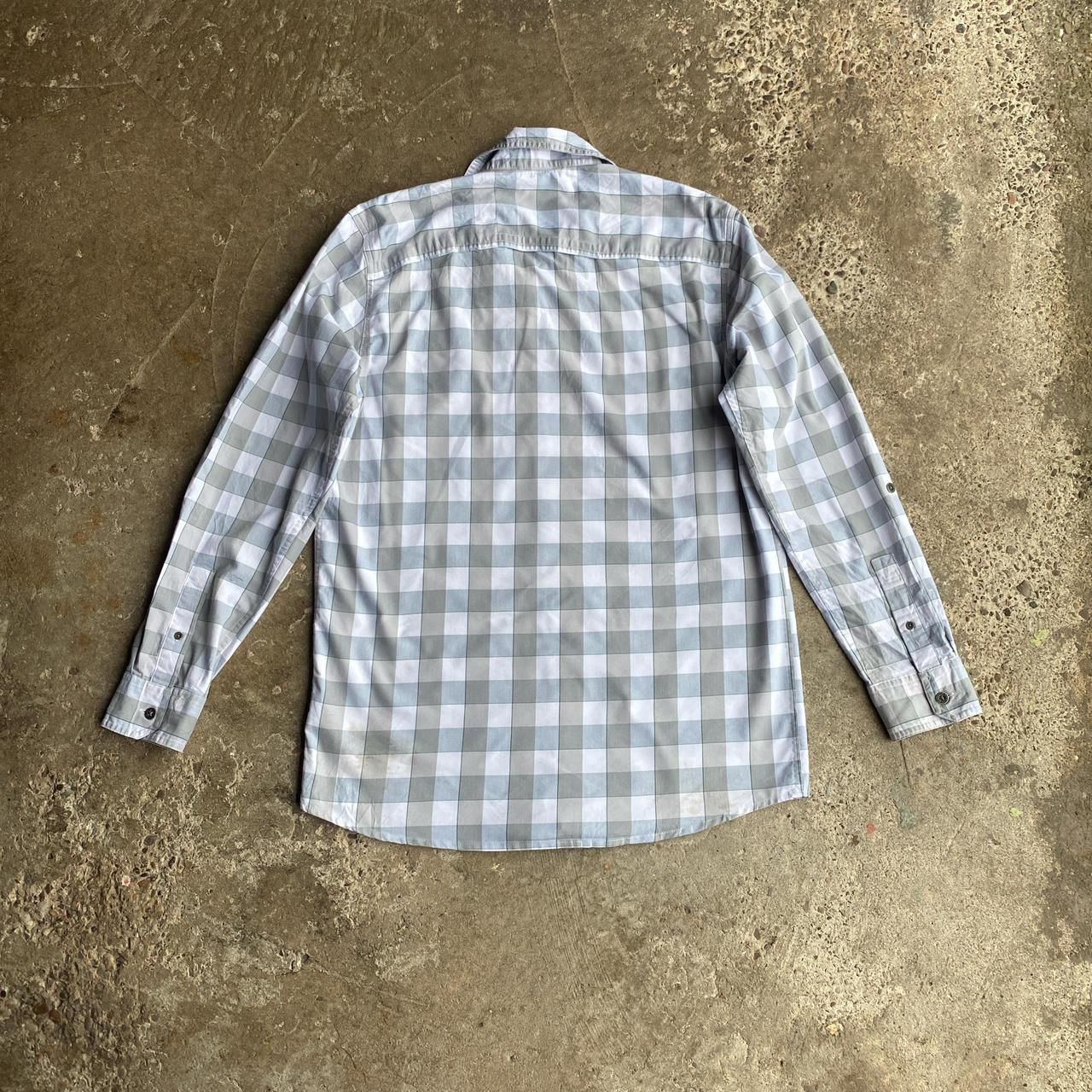 Blue & Grey Checkered Wrangler Long Sleeve Shirt - M