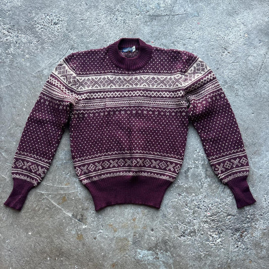Burgundy and tan Boston Traders Knitted sweater
