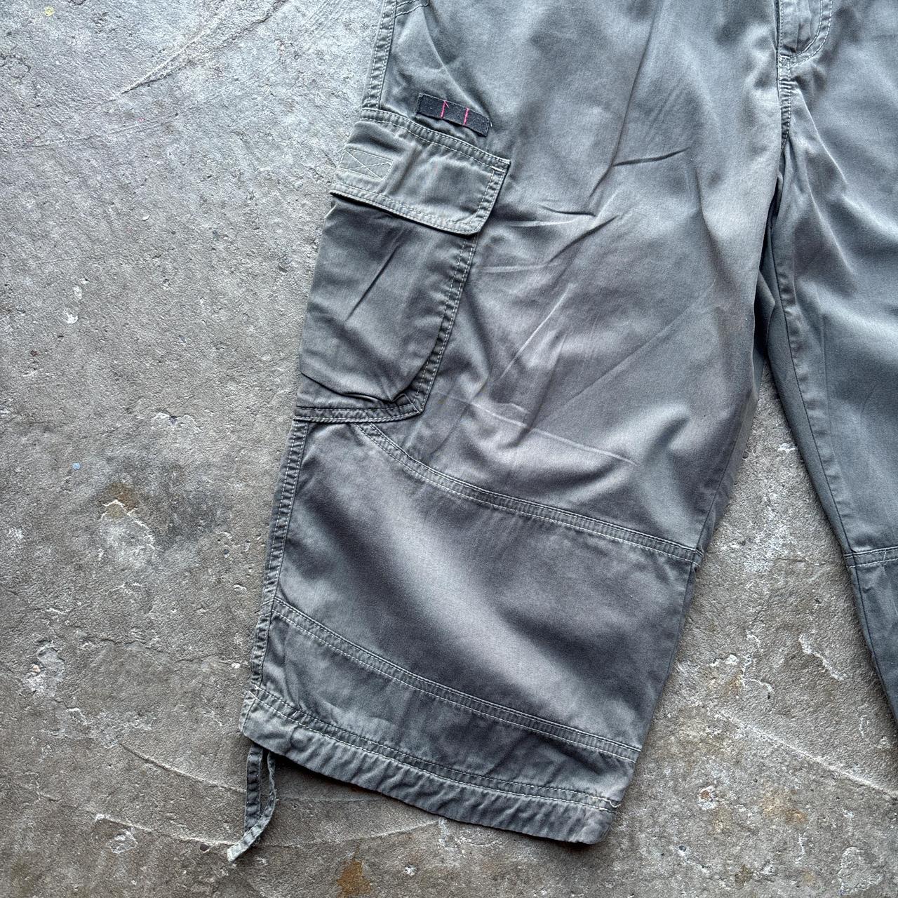 00s Grey Adidas 3/4 length cargo shorts