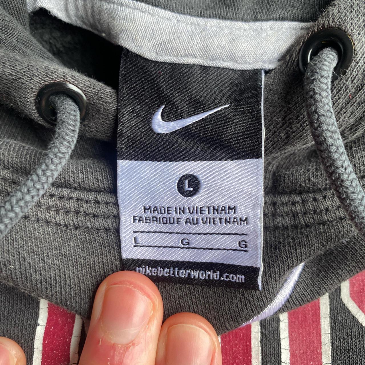 Black Nike ‘Windsor’ Graphic Hoodie - L