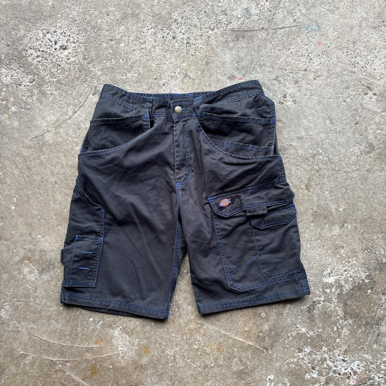 Black Dickies shorts