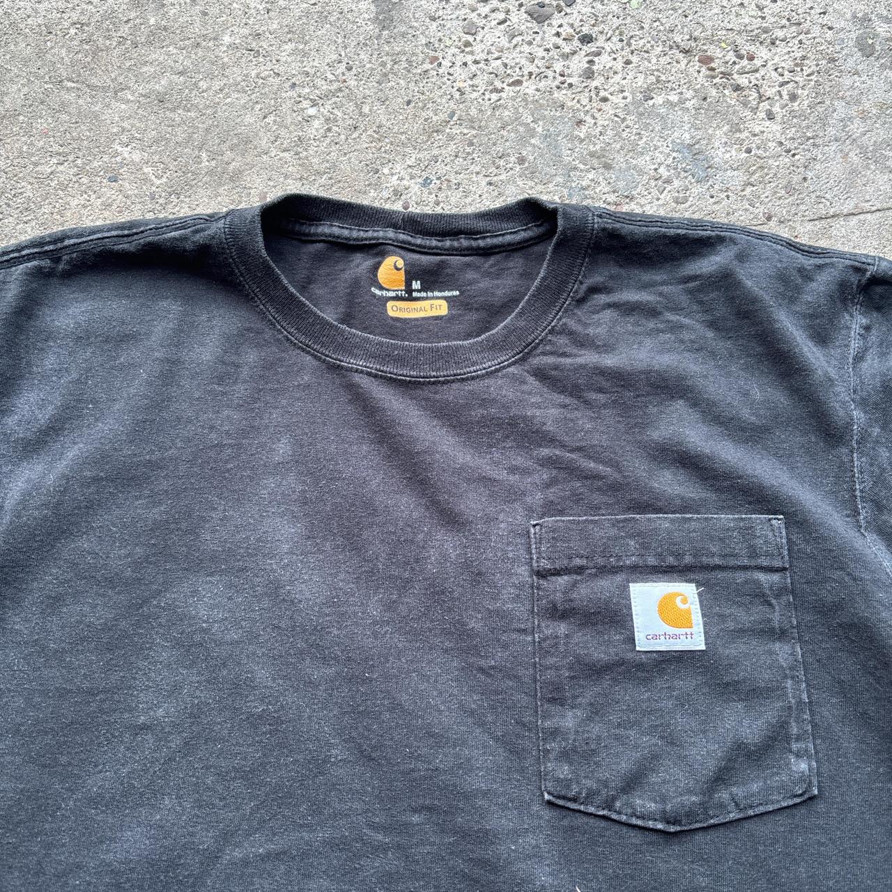 Black Carhartt single pocket tee - M