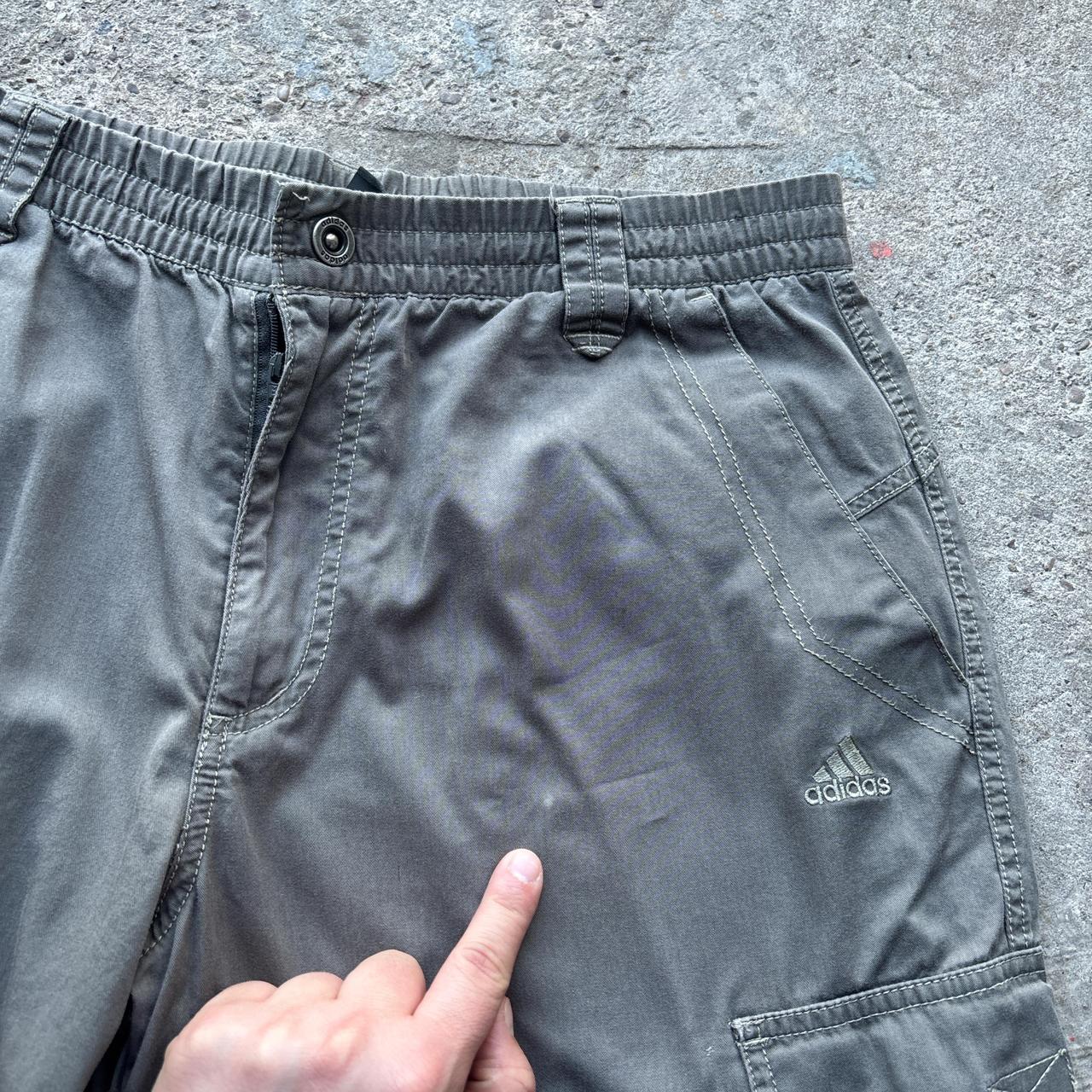 00s Grey Adidas 3/4 length cargo shorts