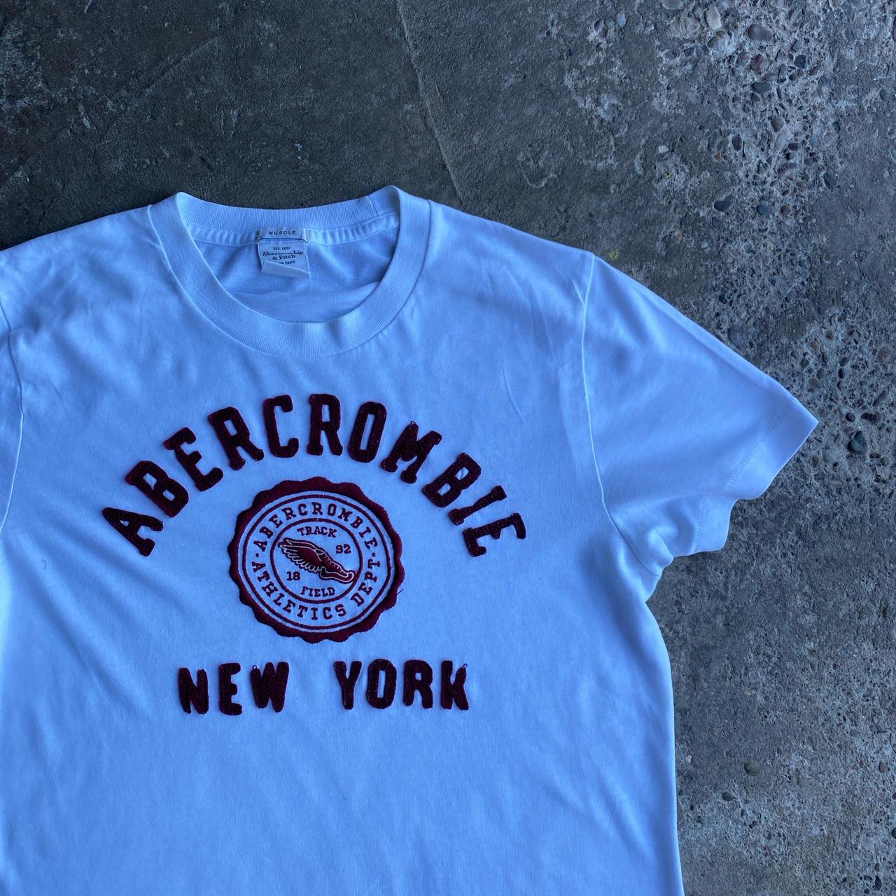 White Abercrombie & Fitch Embroidered T-Shirt - S