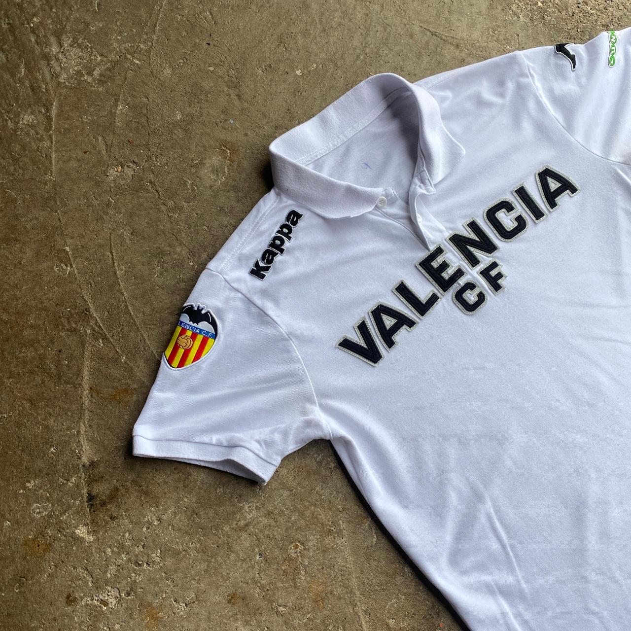 White Valencia C