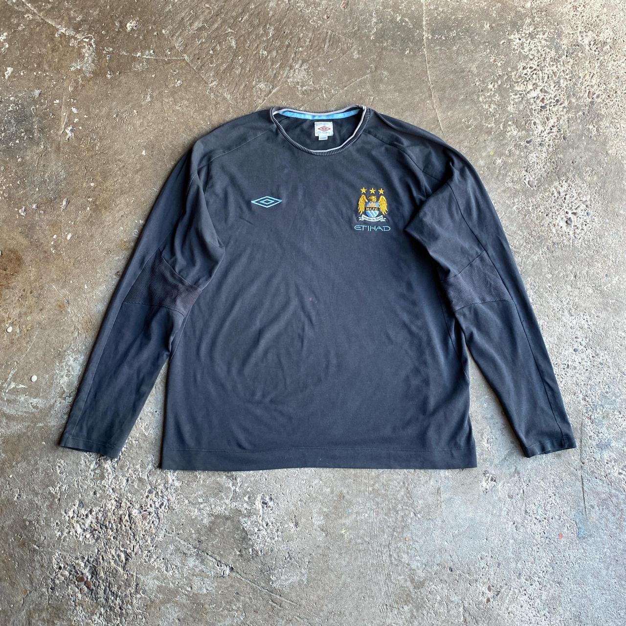 Dark Grey Manchester City Umbro Long-Sleeve T-Shirt - L