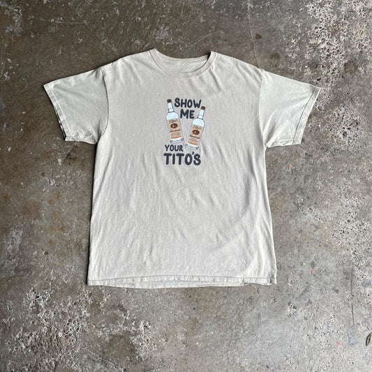 Cream Graphic Bar T-Shirt - M