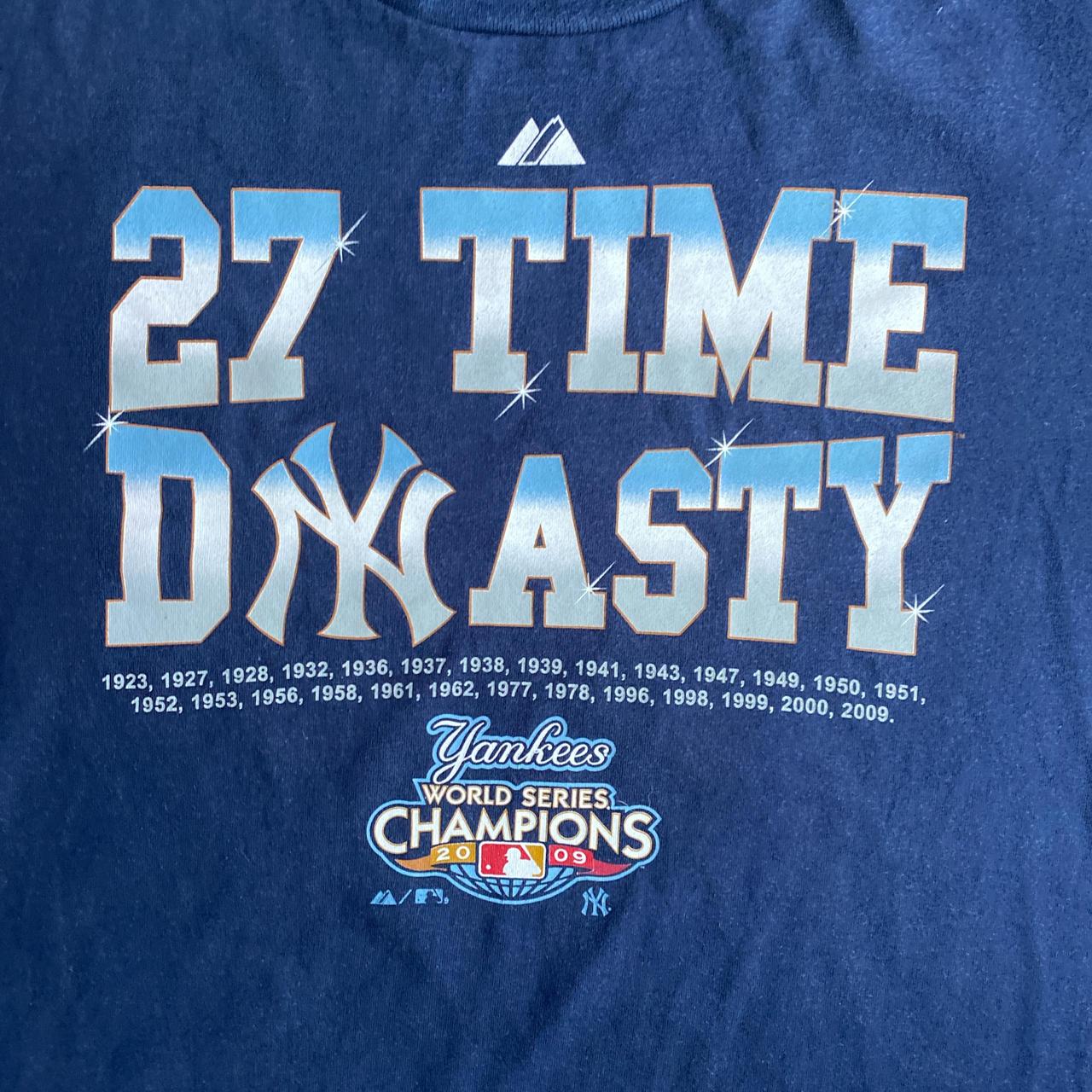 Navy New York Yankees Graphic T-Shirt - L