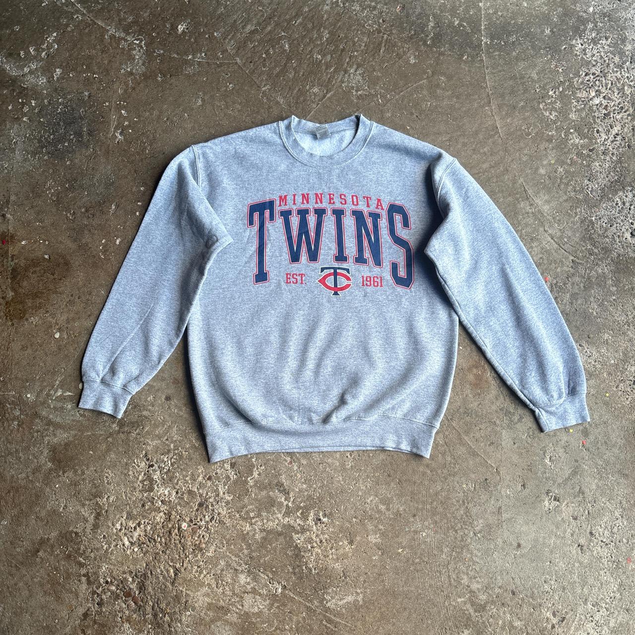 Grey Minnesota Twins Graphic Sweatshirt - M
