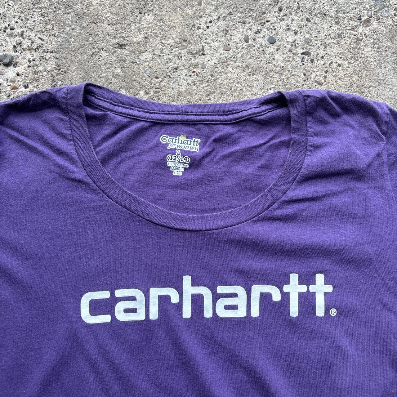 Purple Carhartt v-neck t-shirt - L