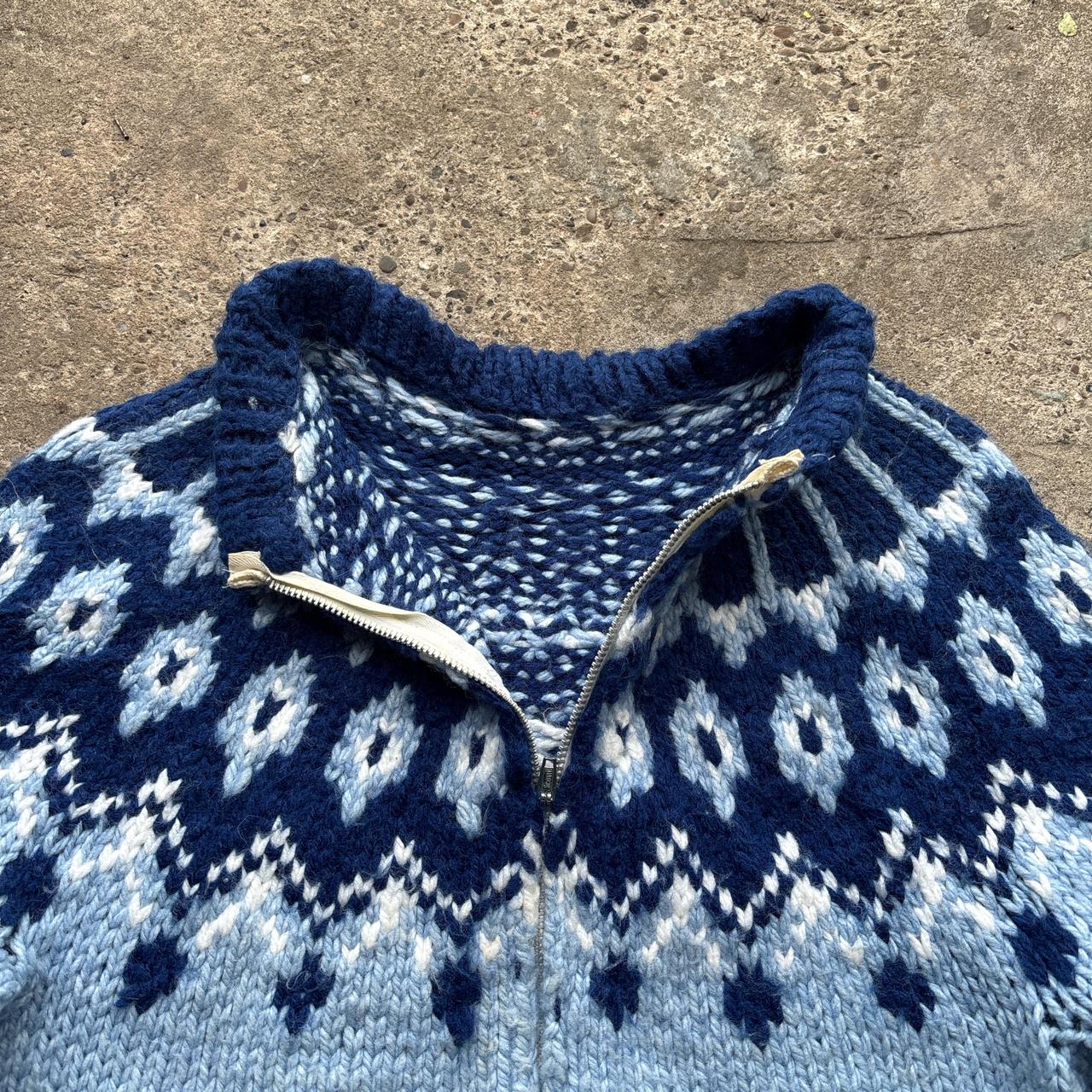 Blue and white vintage Nordic zip-up sweater