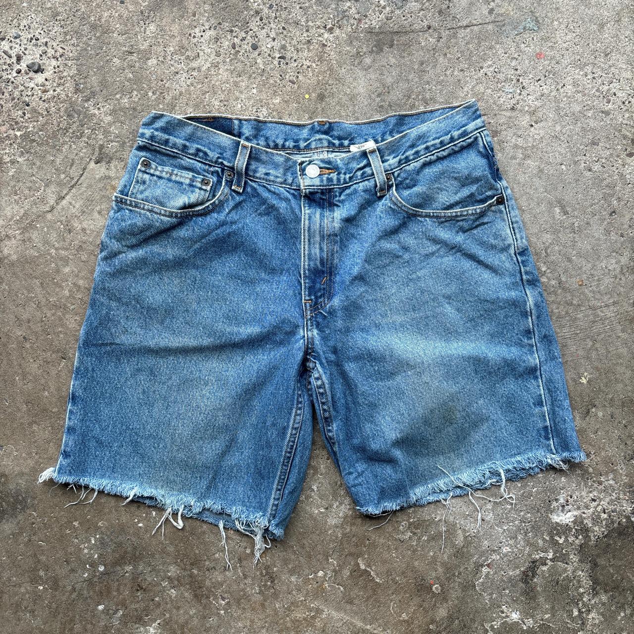 Blue denim Levi’s cut shorts