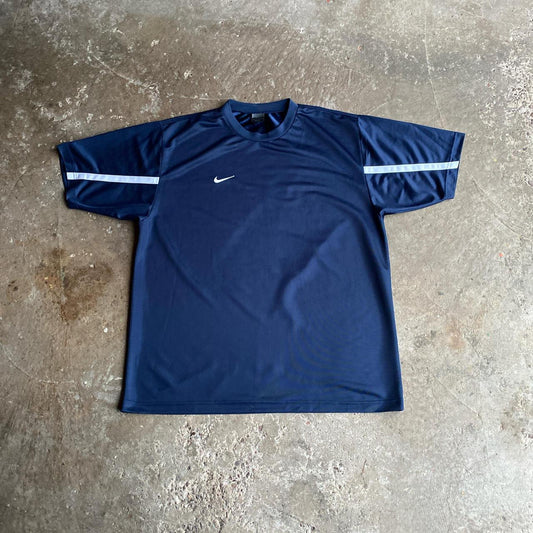 Vintage Navy Nike Sportswear T-Shirt - XL