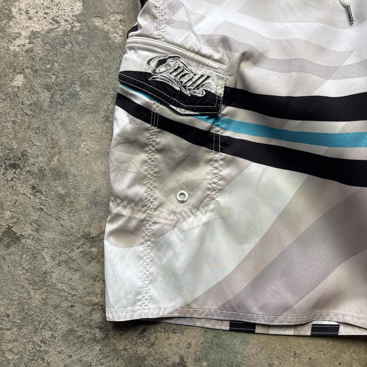 Vintage cream O’Neill board shorts 00s - W35