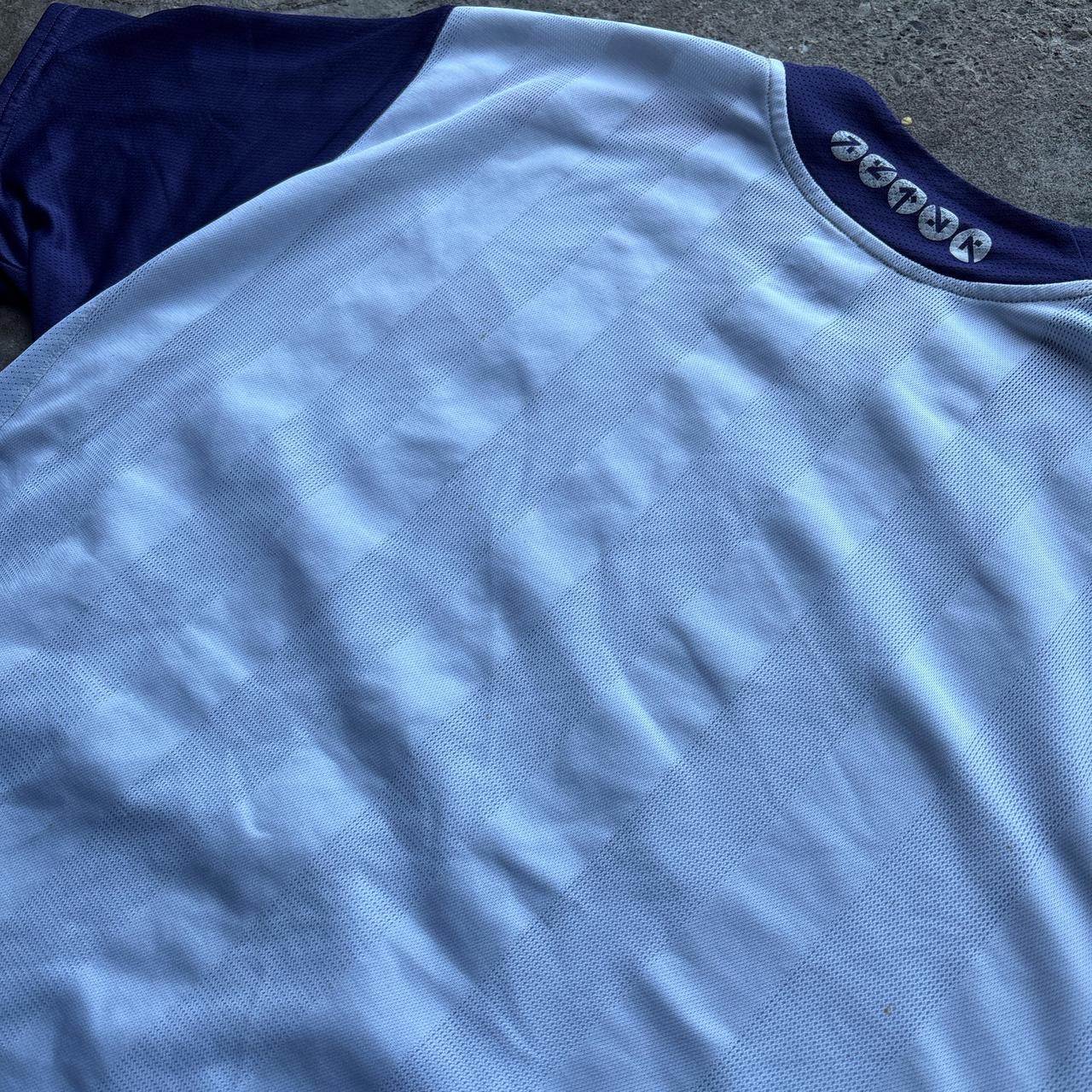 Nike total 90 / Nike Five t-shirt in white and purple