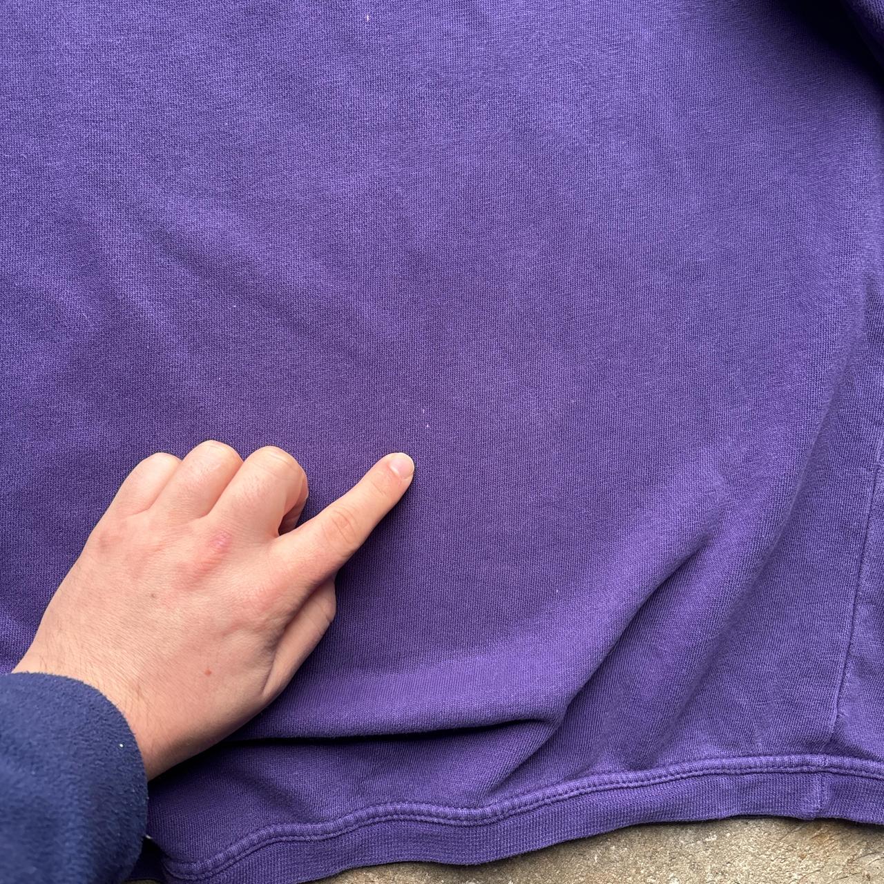Vintage Levi’s purple sweatshirt - M