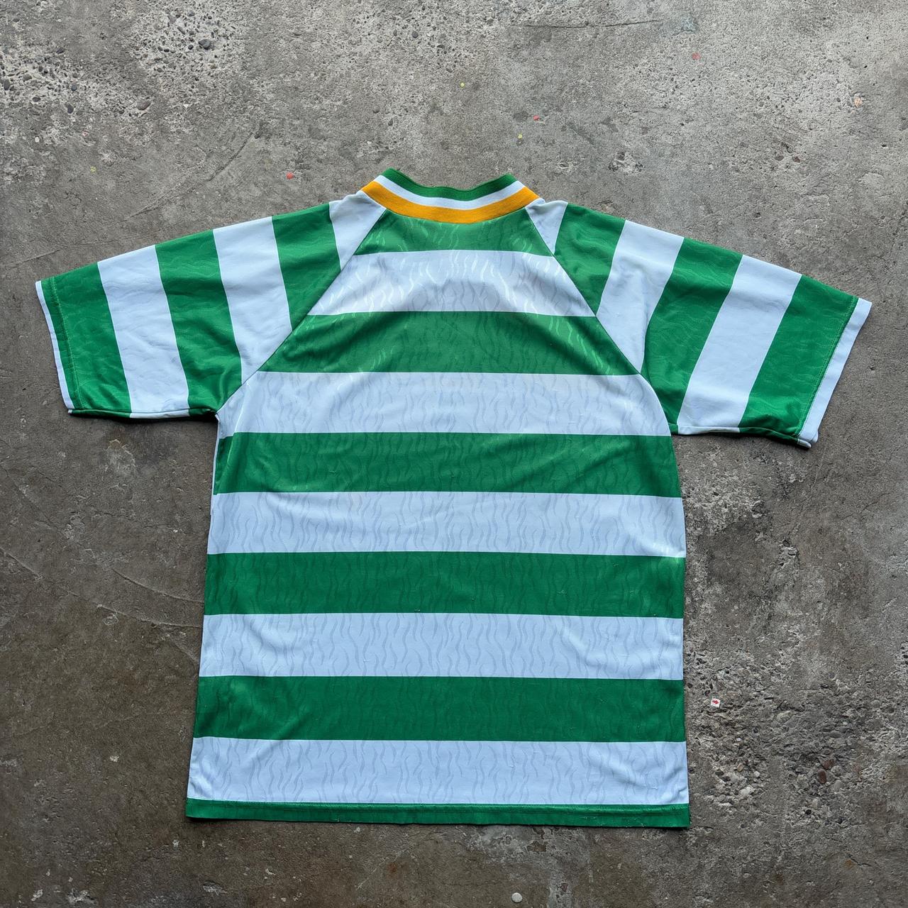 Vintage O’neils Celtic sports top