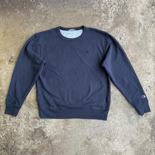 Navy Champion crew neck sweatshirt