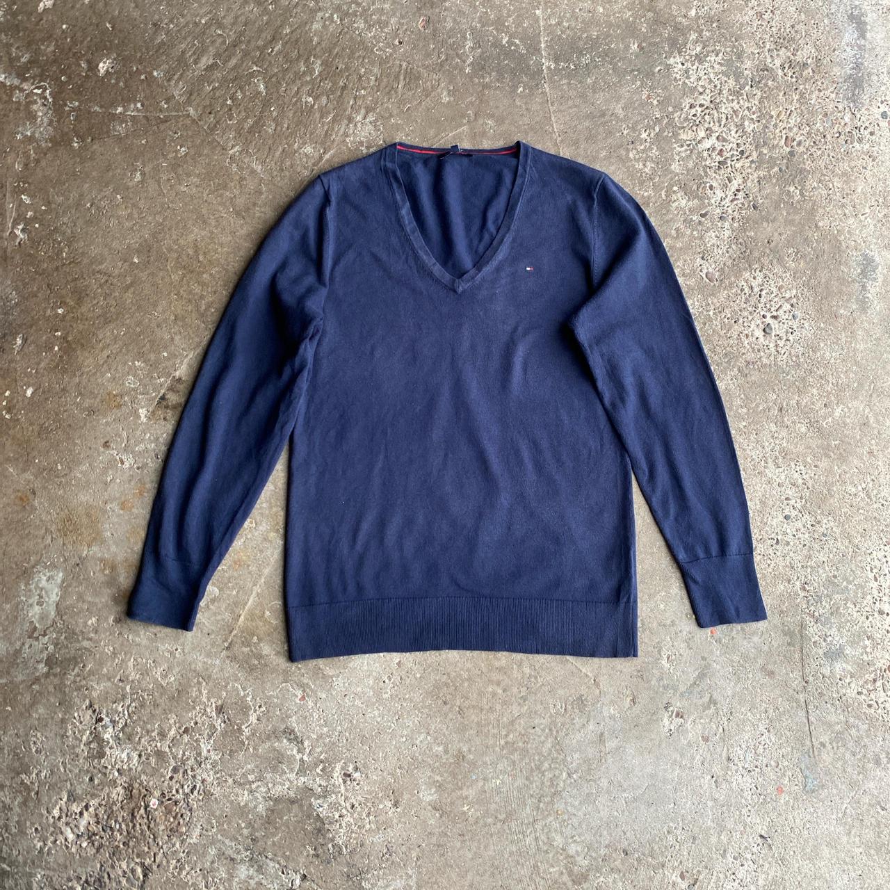 Navy V-Neck Tommy Hilfiger Jumper - XL (women’s)