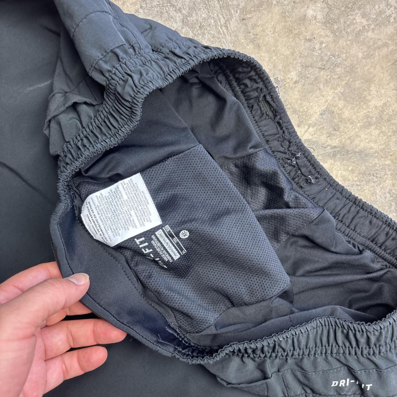 Black Nike activewear shorts - XL
